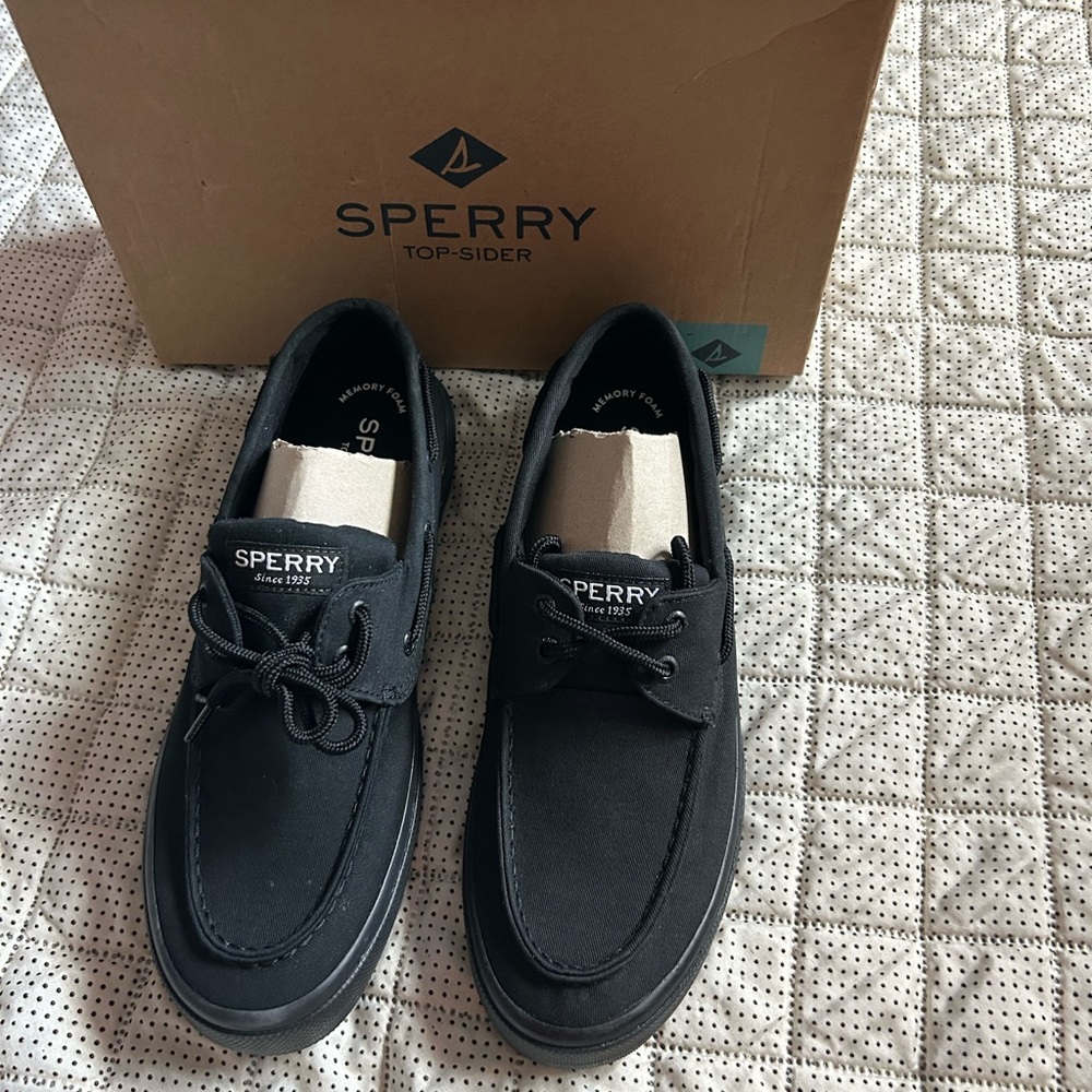 Halyard 2 Eye Blackout Sperry